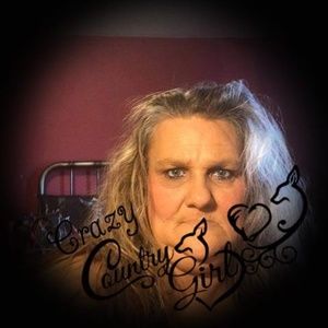 Meet your Posher, Diana